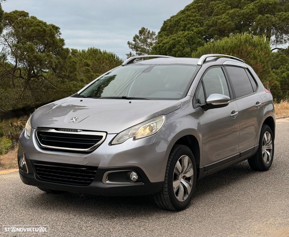 Peugeot 2008 1.2 PureTech Style - 4