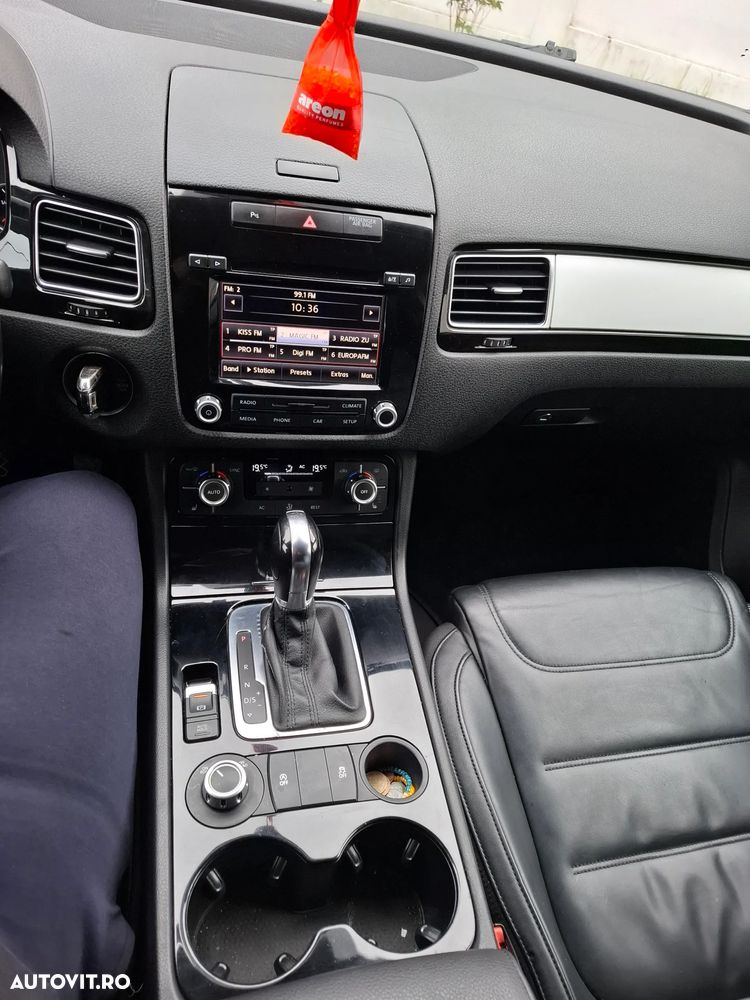 Volkswagen Touareg 3.0 V6 TDI BMT - 8