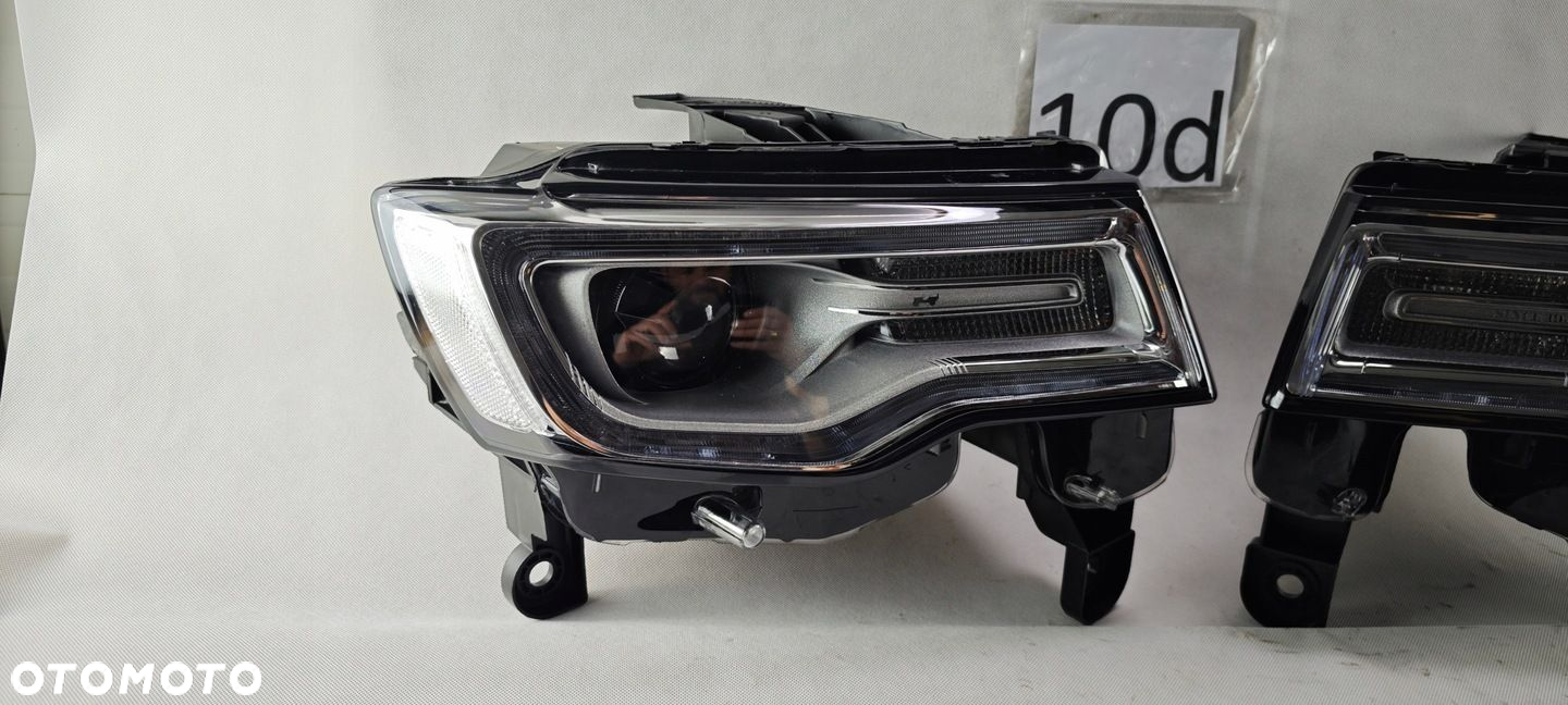 JEEP GRAND CHEROKEE WK2 LIFT XENON LED LEWY PRAWY NIESKRĘTNY LAMPA - 4