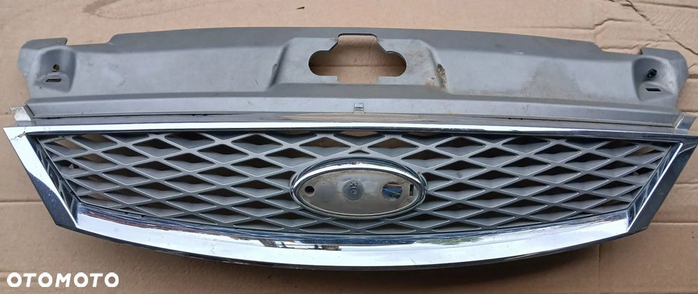 Ford Mondeo MK3 grill atrapa - 1