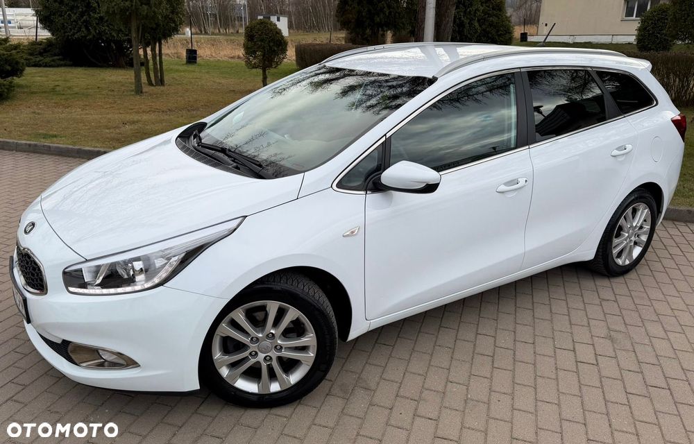 Kia Ceed 1.4 L - 14