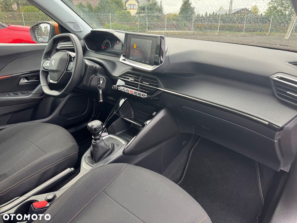 Peugeot 2008 - 17