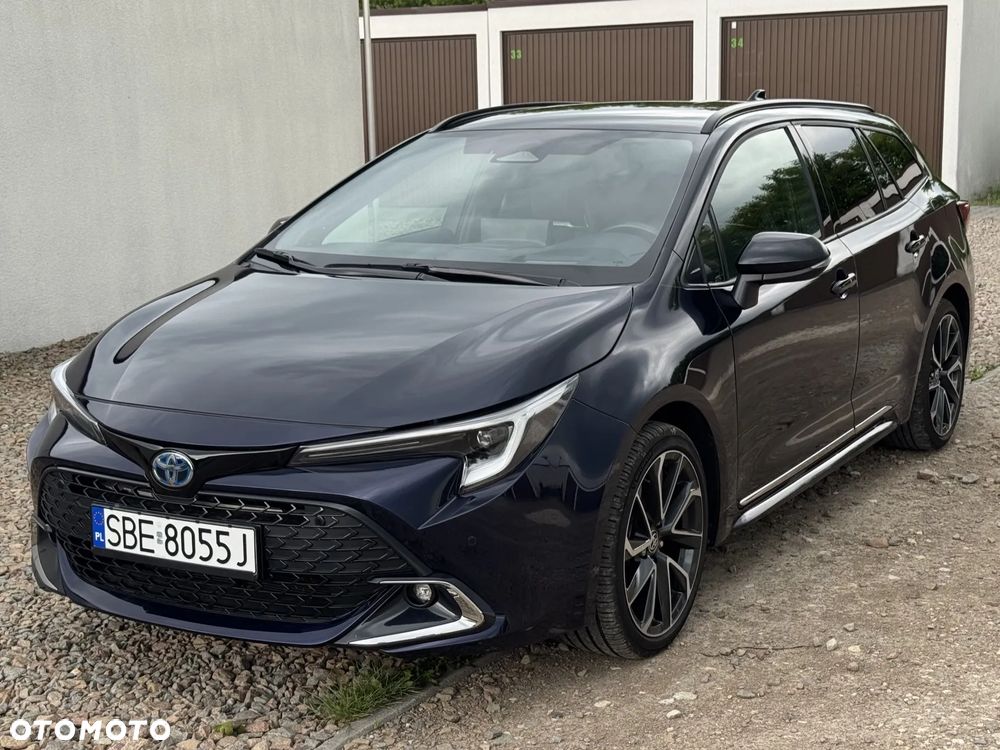 Toyota Corolla - 32