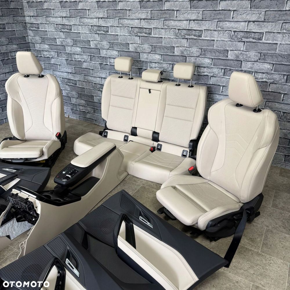 BMW X1 U11 WNĘTRZE FOTELE KANAPA BOCZKI SPORTSITZE SENSATEC OYSTER MANUAL - 3