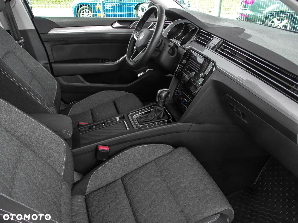 Volkswagen Passat 2.0 TSI Business DSG - 14