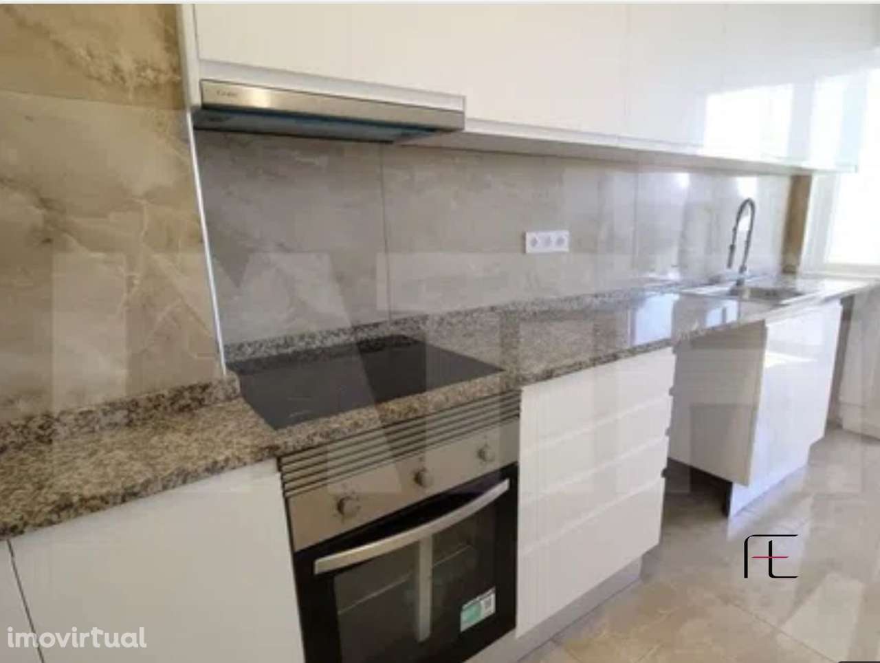 Apartamento T3 Venda em Portimão,Portimão - Grande imagem: 3/21