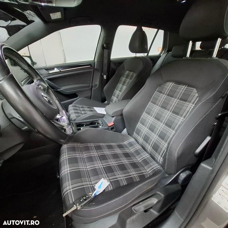 VOLKSWAGEN Golf 2015 — imagine 25