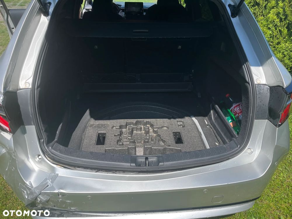 Toyota Corolla 1.8 Hybrid Executive - 11