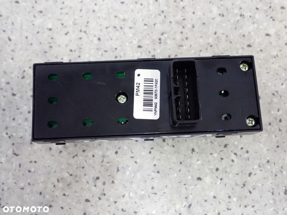 KIA VENGA 09- PANEL SZYB PRZEDNI LEWY 2 SZYBY - 4