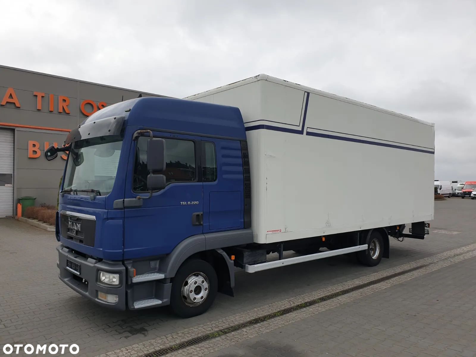 MAN TGL 8.220 EURO 5 KONTENER+WINDA - 1