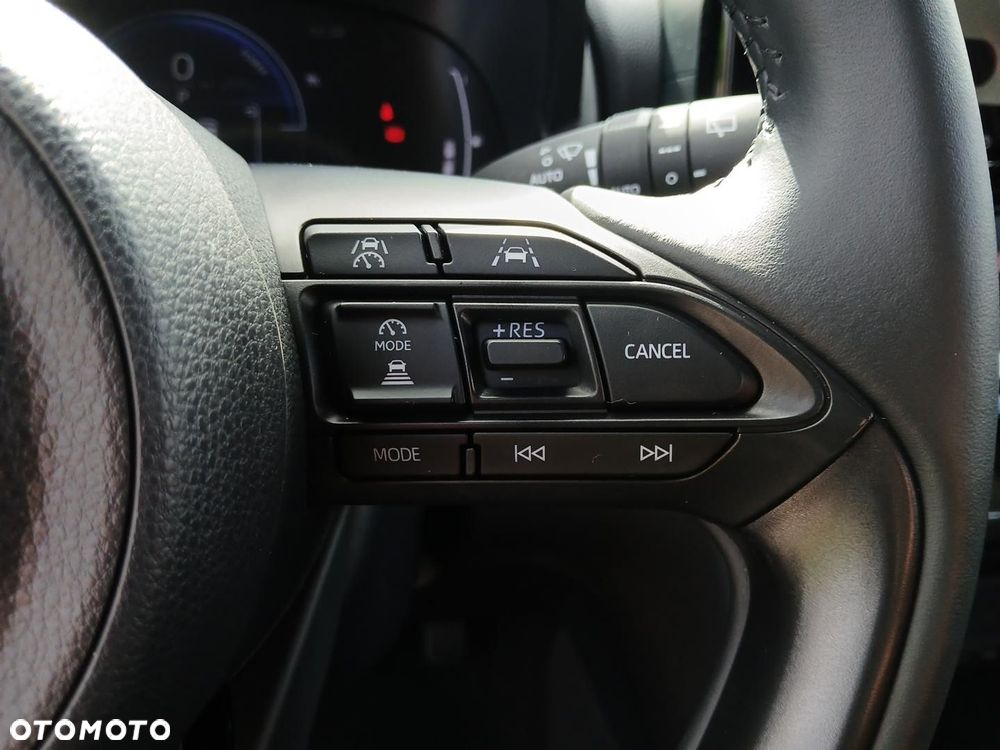 Toyota Yaris Cross Hybrid 1.5 Style - 33