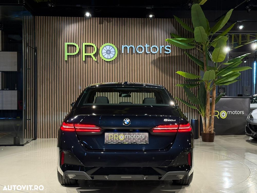 BMW Seria 5 520d Aut. - 9