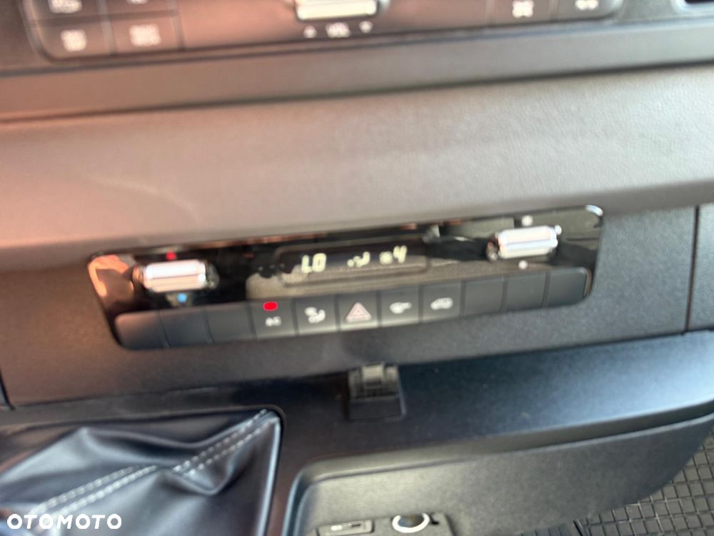 Mercedes-Benz Sprinter 319, 3.0 190KM, L4H2, Niski przebieg, Bardzo zadbany - 34