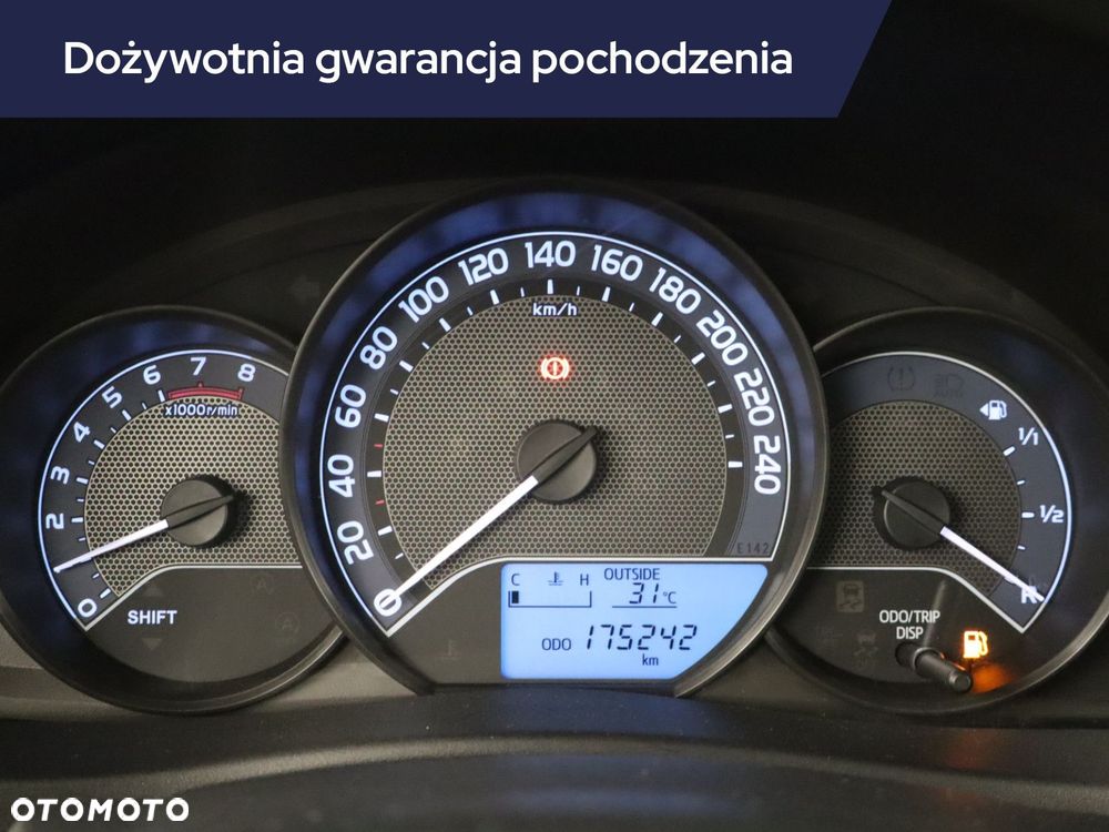 Toyota Auris - 13