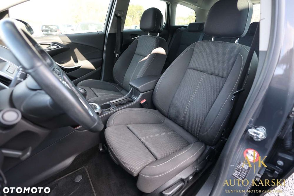 Opel Astra - 35