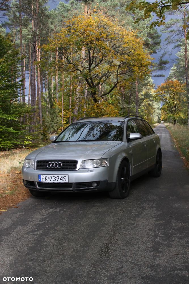 Audi A4 Avant 2.4 - 1