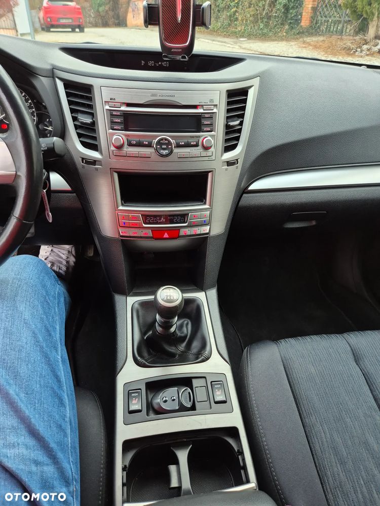 Subaru Legacy 2.0R Comfort - 19