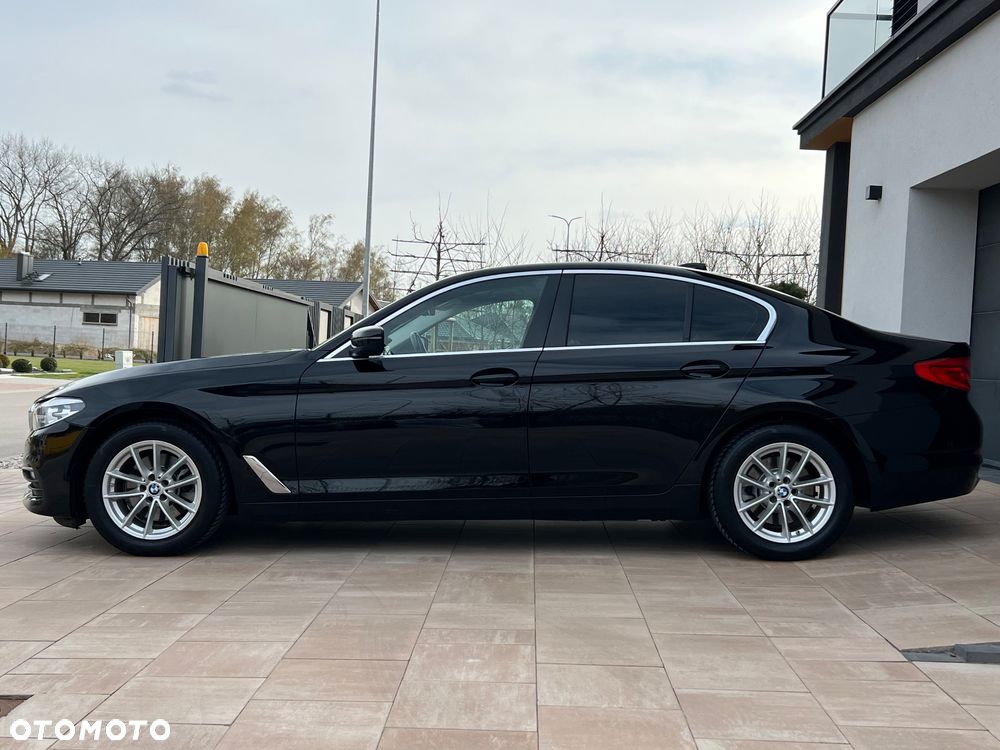 BMW Seria 5 520d xDrive Luxury Line sport - 8