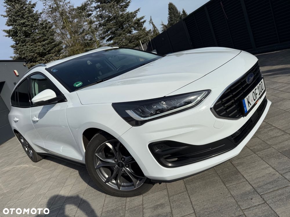 Ford Focus 1.5 EcoBlue STart-Stopp-System TITANIUM X - 4