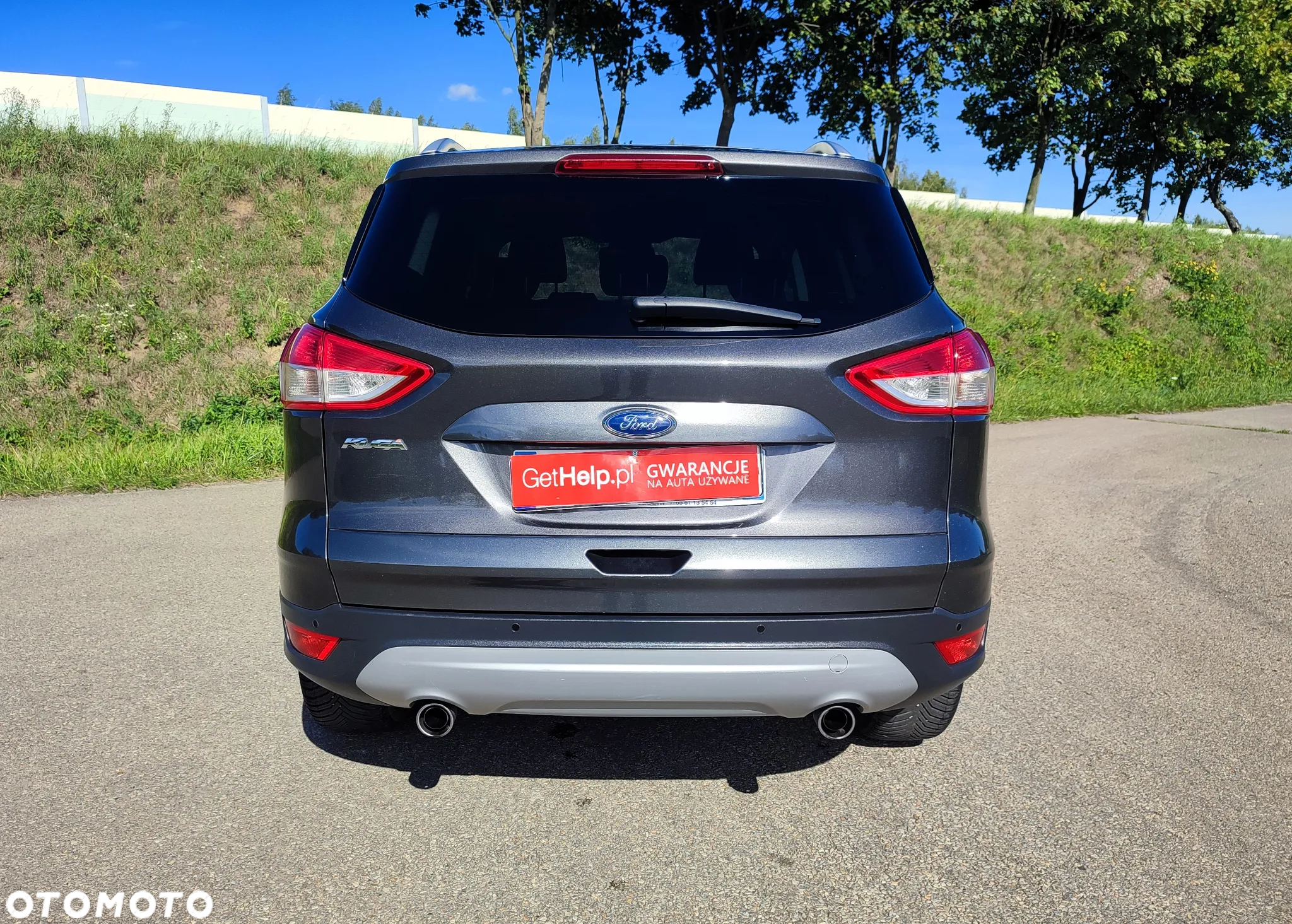 Ford Kuga 2.0 TDCi 2x4 Titanium - 14