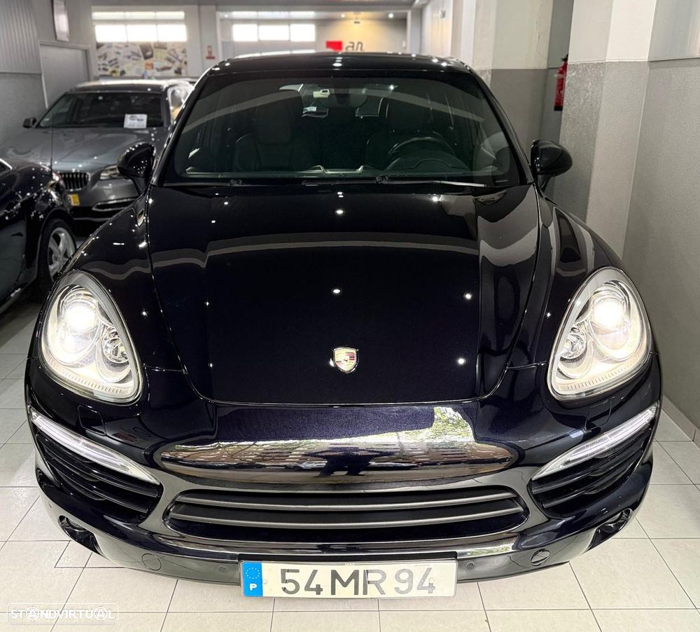 Porsche Cayenne 3.0 V6 - 4