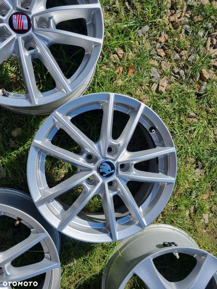VW GOLF 8 5H0,TOURAN,SEAT LEON,skoda,audi Q3 alu 6,5X16ET45 5X112 bdb stan - 8