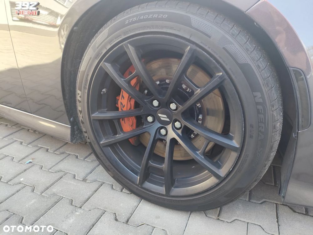 Dodge Charger 6.4 Scat Pack - 8