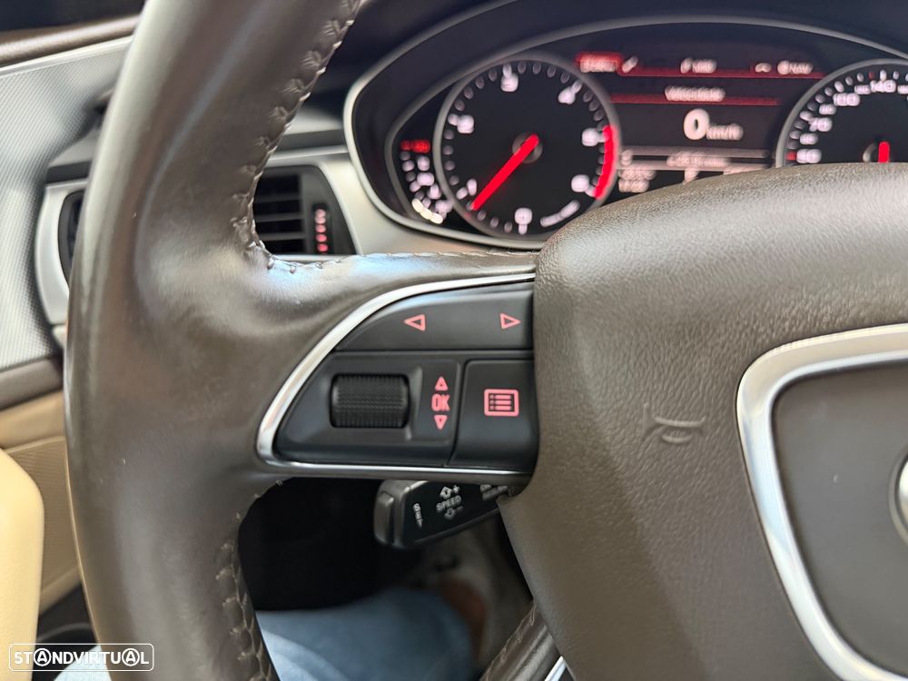 Audi A6 3.0 TDi V6 Exclusive Multitronic - 22