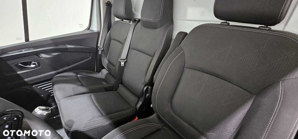 Renault Trafic - 9