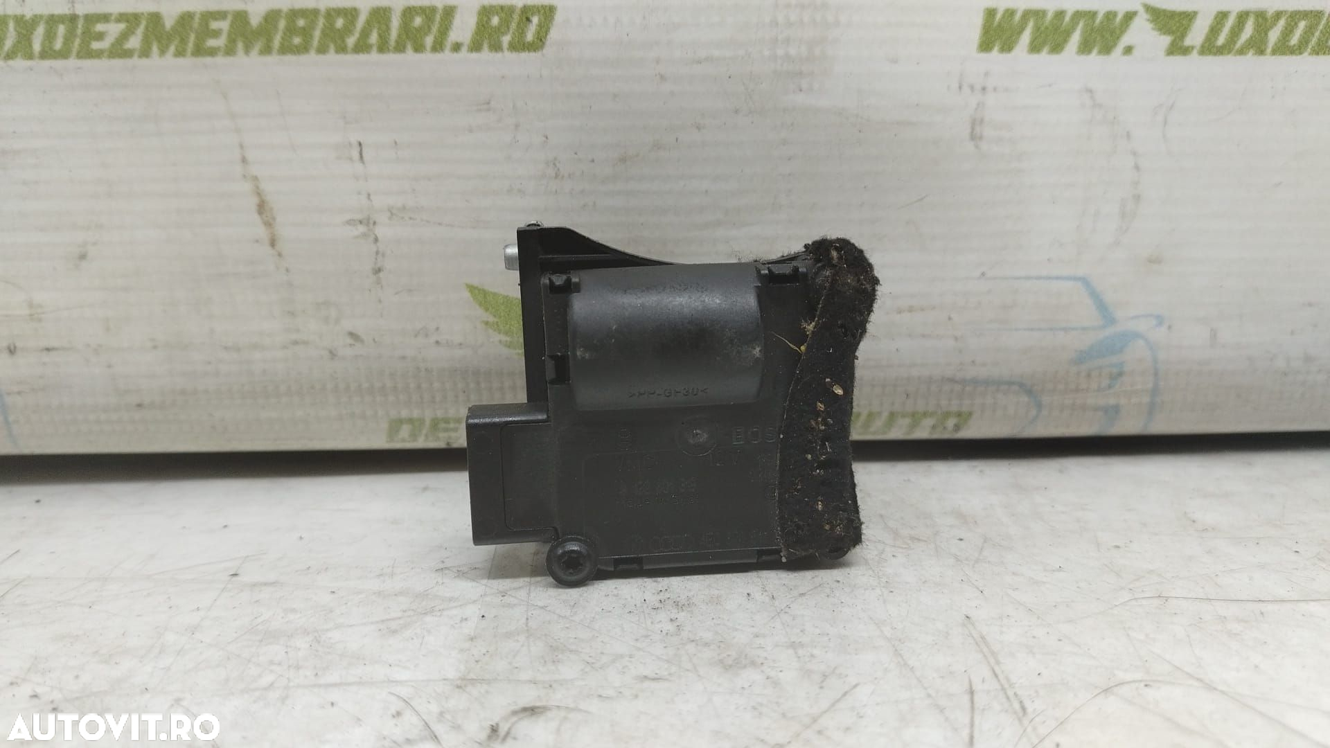 Motoras mixaj aer 0132801319 Audi A8 D3/4E [2002 - 2005] - 2