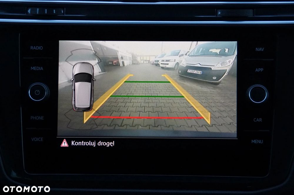 Volkswagen Tiguan 2.0 TDI SCR 4MOTION DSG Highline - 16