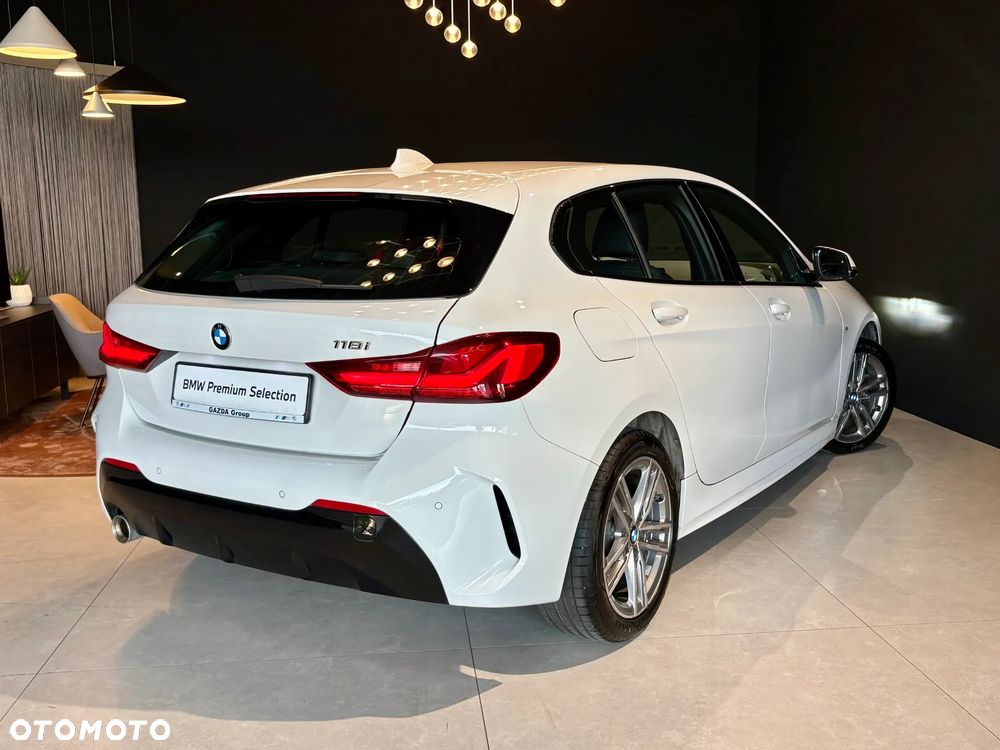 BMW Seria 1 118i M Sport - 6