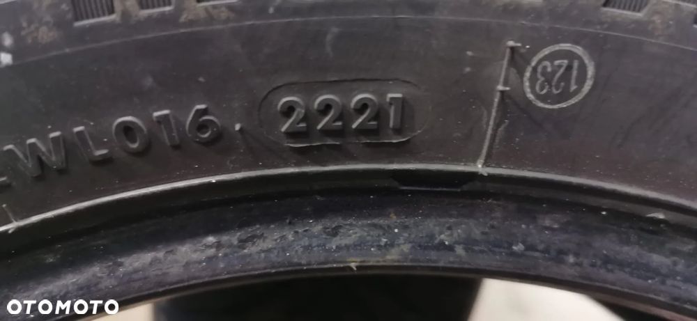 215/60 R16 - 2