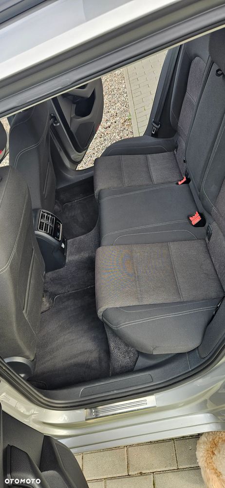 Volkswagen Passat 2.0 TDI BMT Comfortline - 13