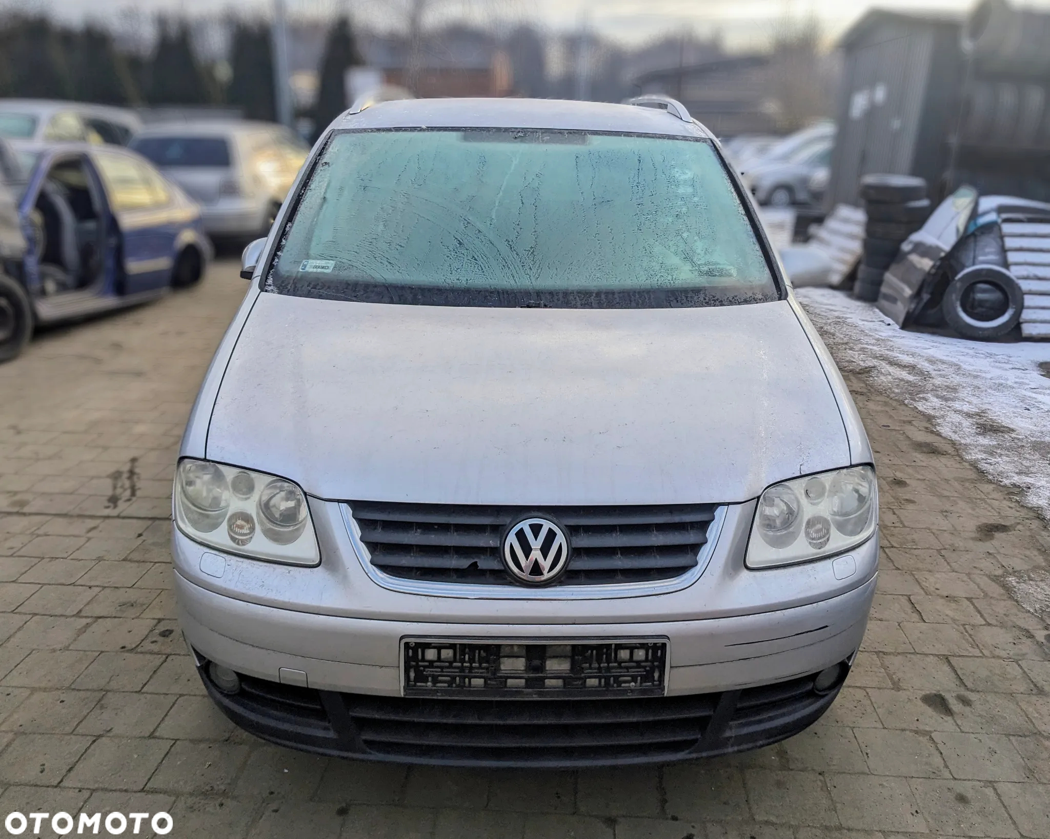 Volkswagen Touran 2.0 TDI LA7W na części - 2
