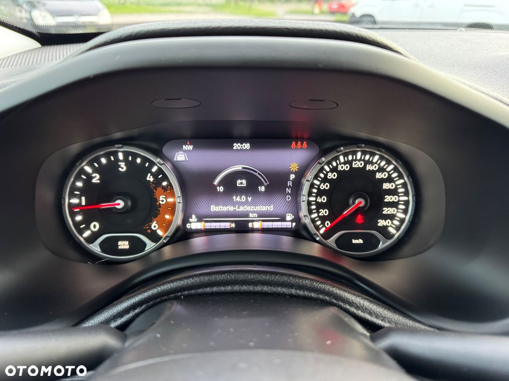 Jeep Renegade 2.0 MultiJet Trailhawk 4WD S&S - 32