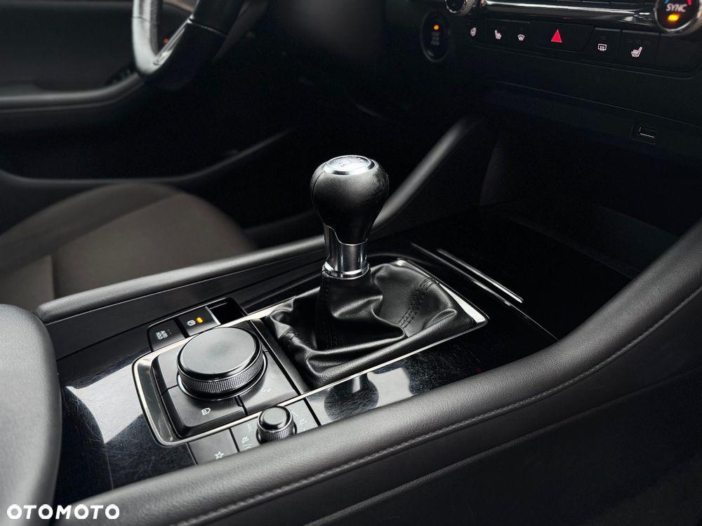 Mazda 3 SKYACTIV-X 2.0 M-Hybrid SELECTION - 20