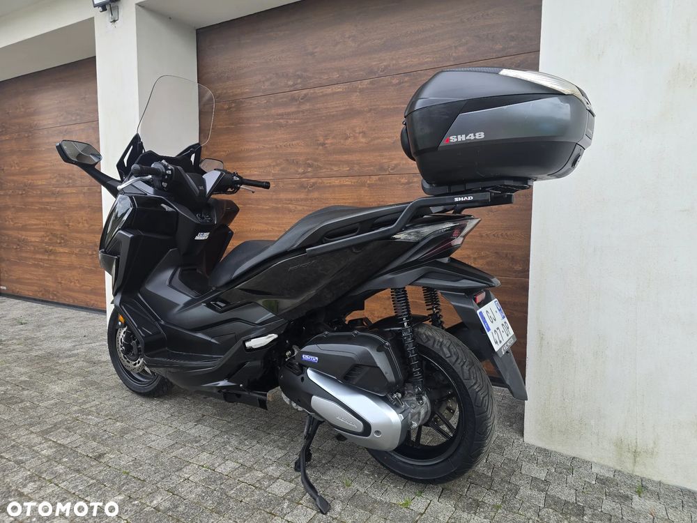 Honda NSS - 19