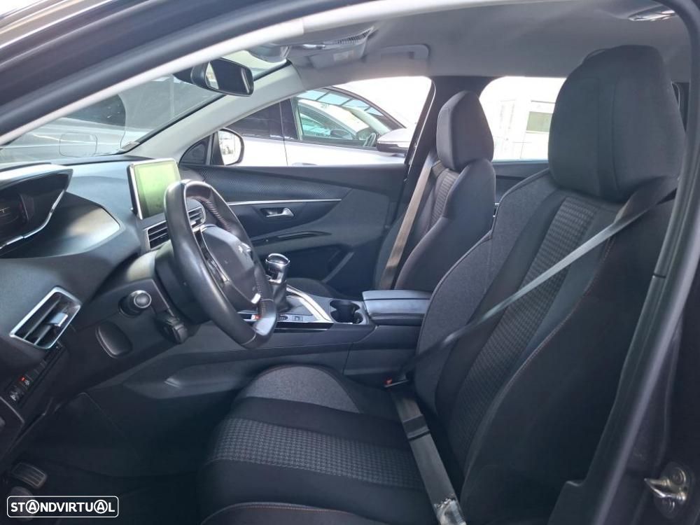 Peugeot 5008 1.5 BlueHDi Active Pack - 2