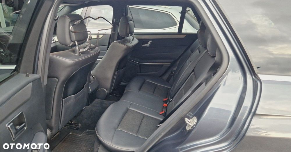 Mercedes-Benz Klasa E - 13