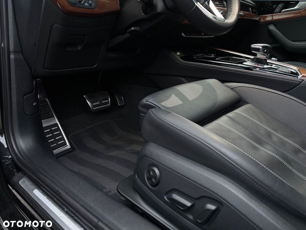 Audi A4 Limousine 40 TFSI quattro S tronic - 11