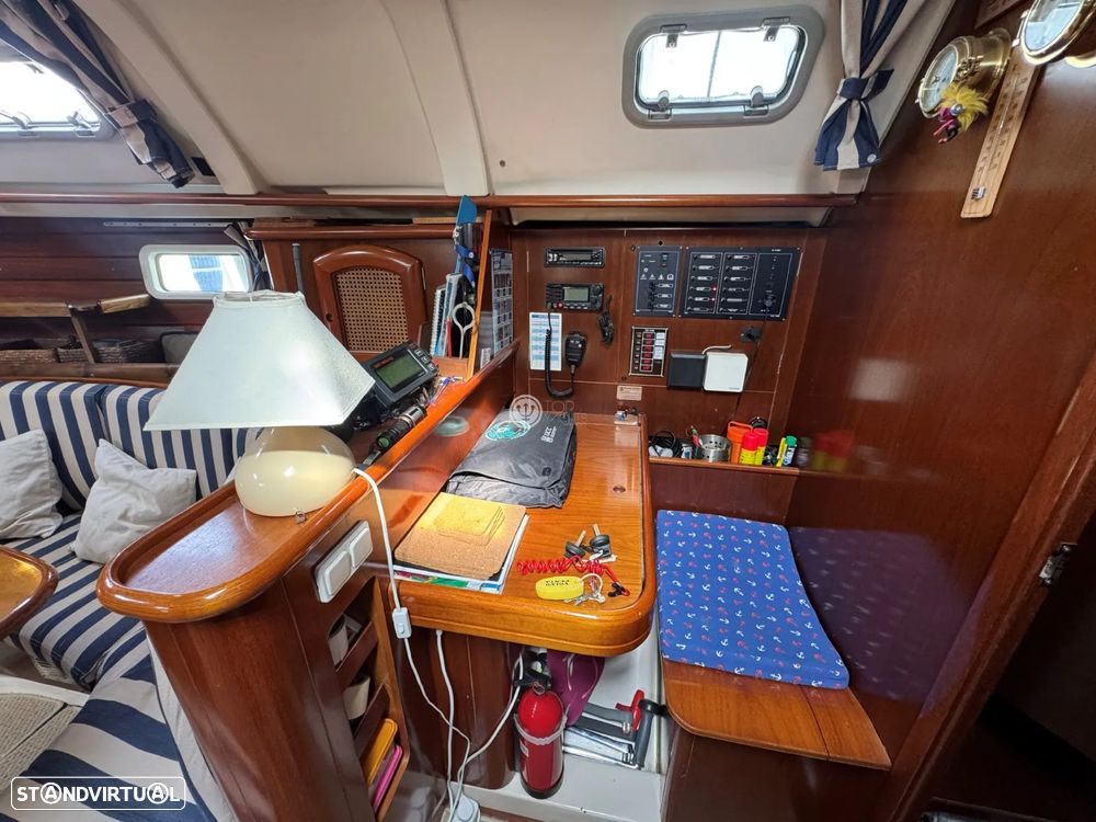 Beneteau Oceanis 381 Clipper - 13