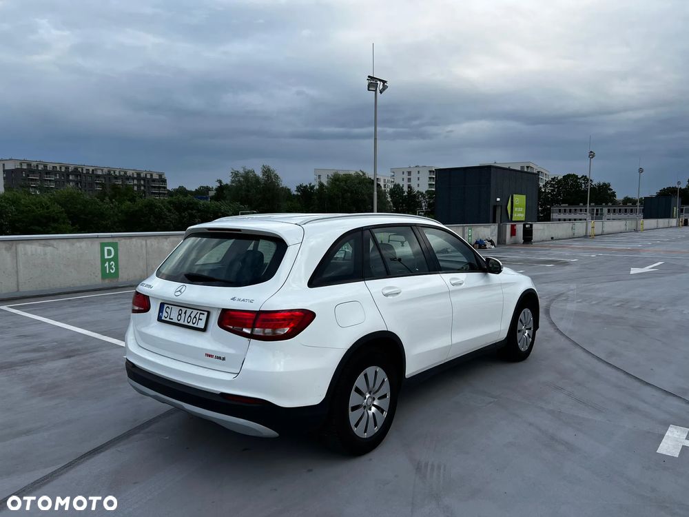 Mercedes-Benz GLC - 6