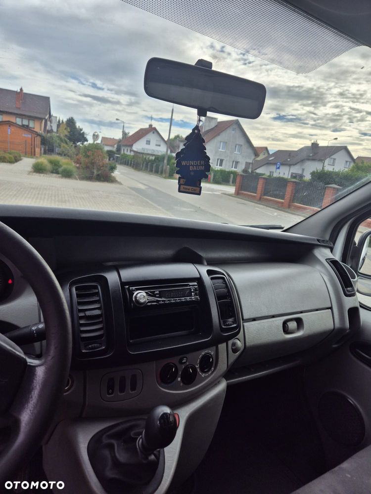 Opel vivaro - 17