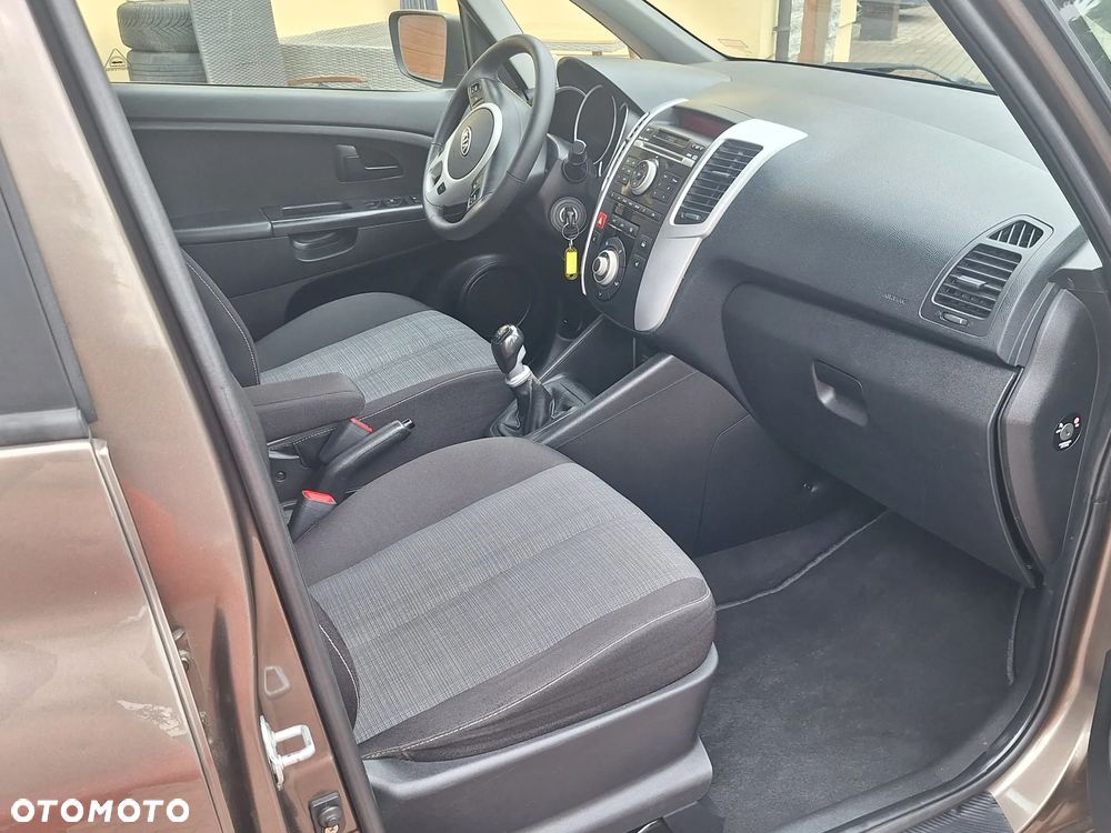 Kia Venga 1.6 CVVT Edition 7 - 5
