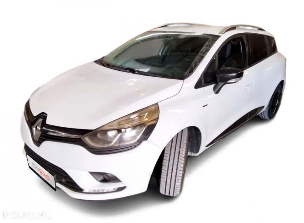 Renault Clio Sport Tourer - 1