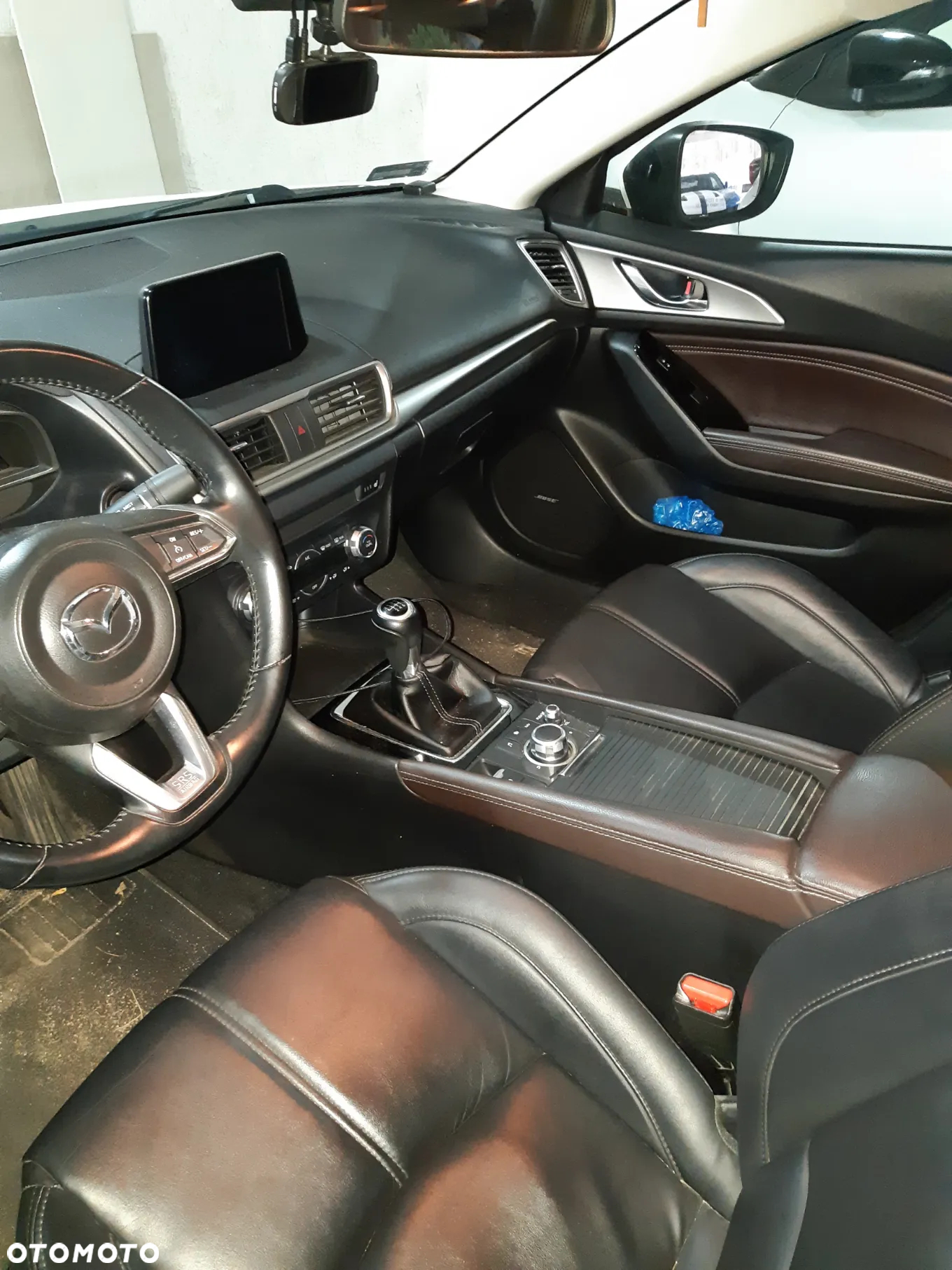 Mazda 3 - 6