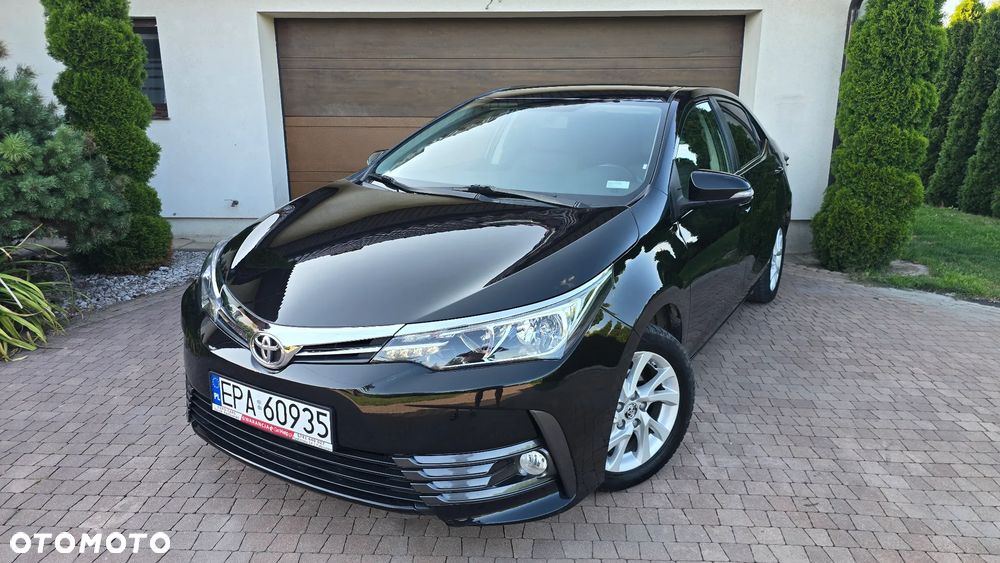 Toyota Corolla - 2