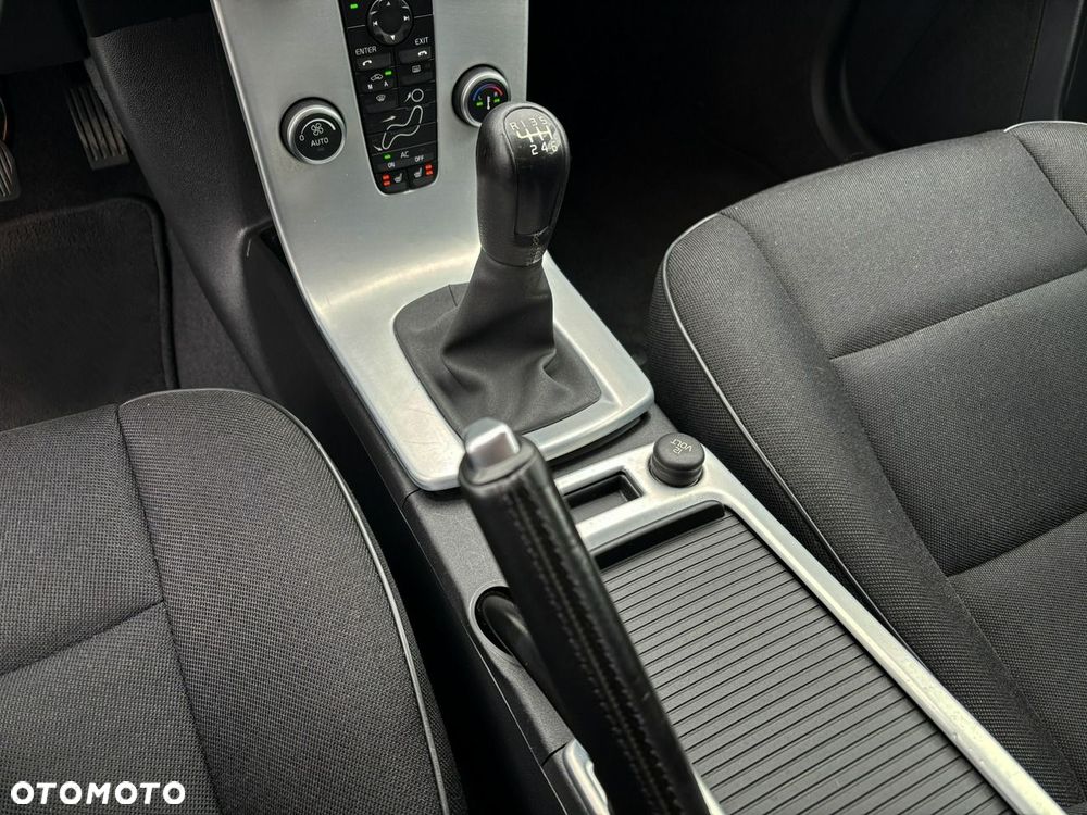 Volvo V50 - 21