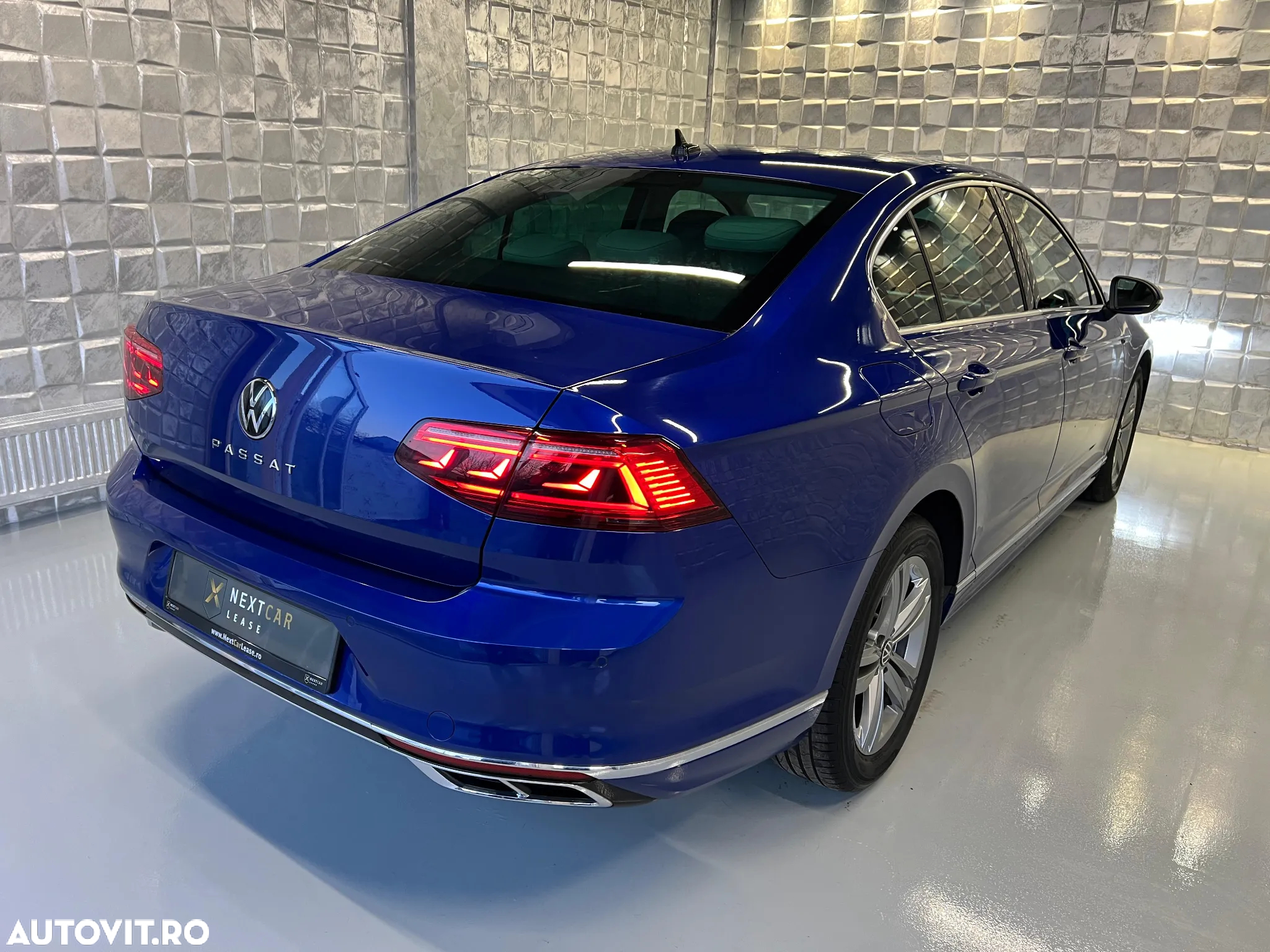 Volkswagen Passat Variant 2.0 TDI DSG R Executive - 4